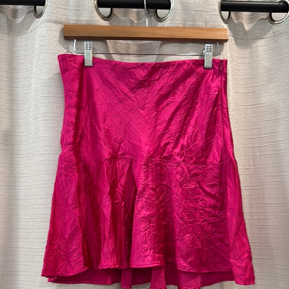 NWT Zara Pink Satin Crinkled Mini Skirt Size M